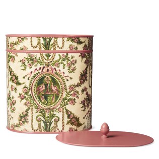 Cameo print basket