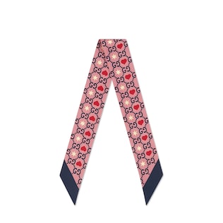 Silk neck bow