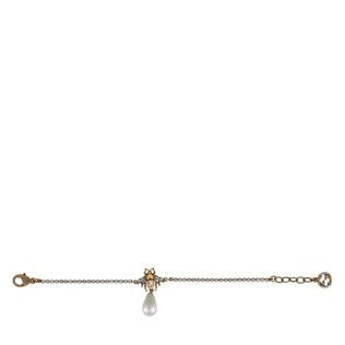 Bee bracelet with pearl
