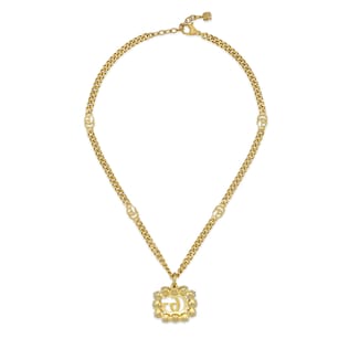 Pearl Double G necklace