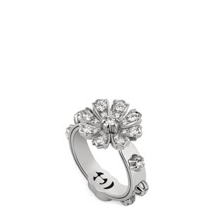 Gucci Flora 18 ring with diamonds
