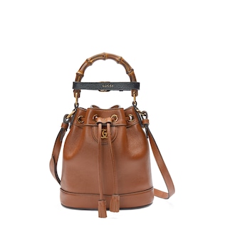 Gucci Diana mini bucket bag