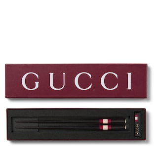 Wooden chopsticks with Web detail