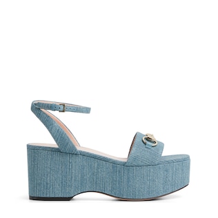 Sandalias para mujer con plataforma plana Horsebit