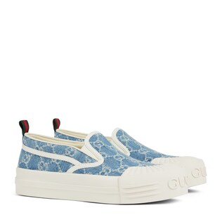 Women's slip-on sneaker