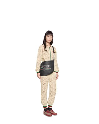 Halbmondförmige Hobo-Tasche mit Gucci Print