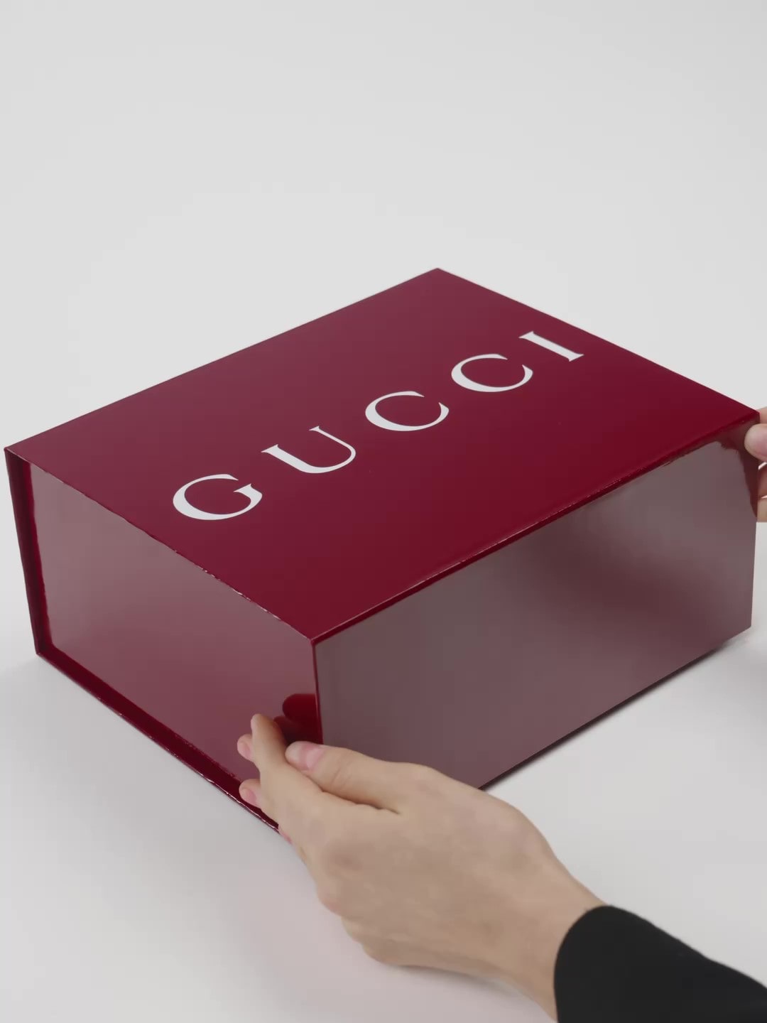 GUCCI 確認用 GUCCI Authenticity Tag | Serial Number Check SI