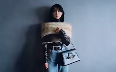 ダブルG シルクウール ショール ・アイボリー | GUCCI公式