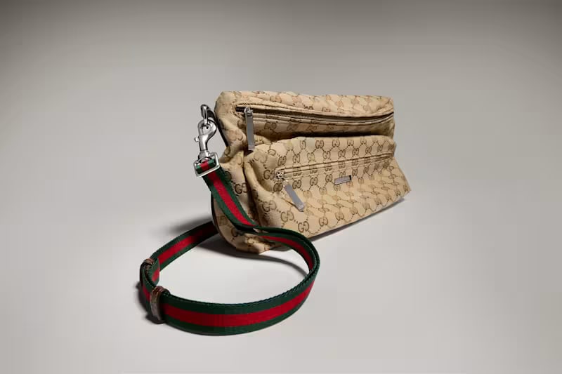 GUCCI × LA Angels™ ボディバッグ What's New | Gucci.com | GUCCI®