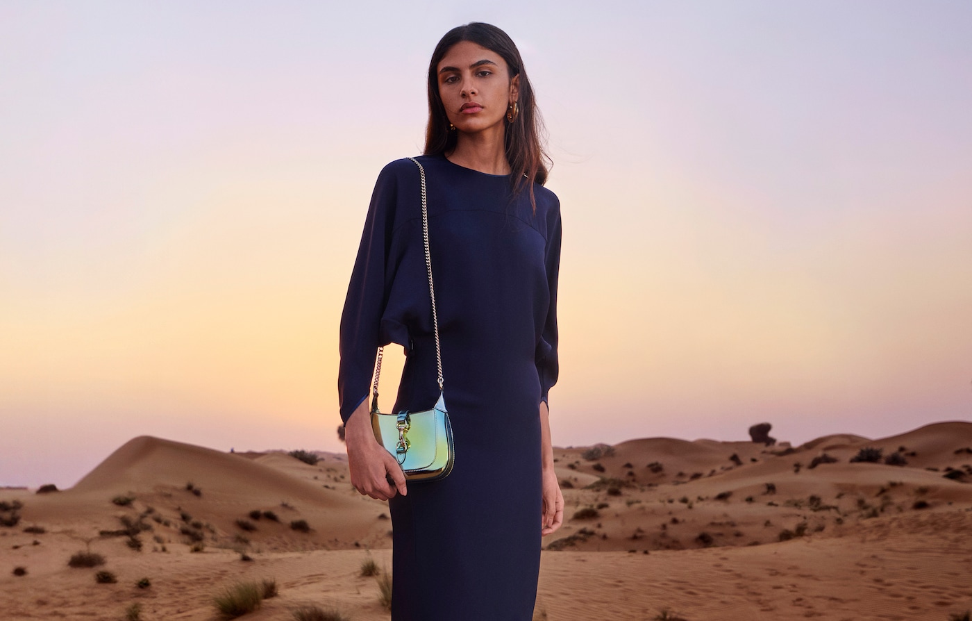 Set across a vibrant desert landscape, the House celebrates Ramadan with the Gucci Nojum campaign.Gucci Nojum