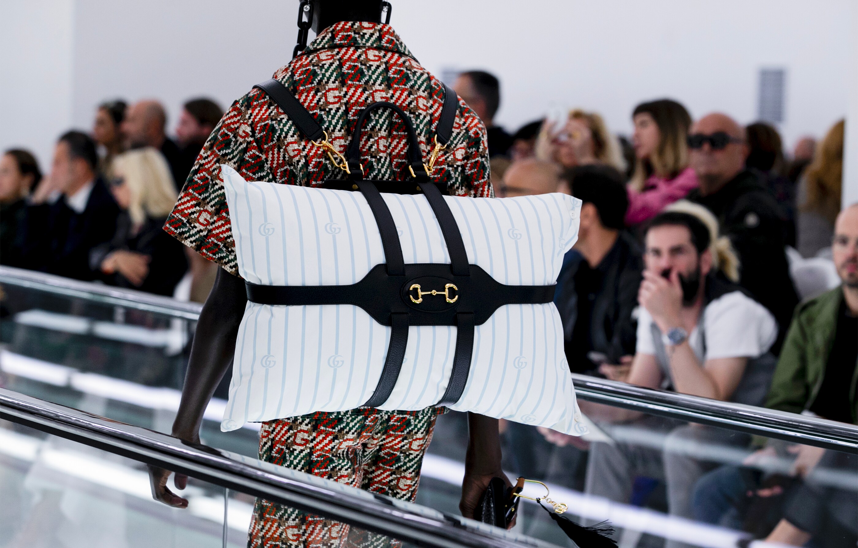 自己表現の自由。それこそが、ミラノのGucci Hubで発表されたグッチ 