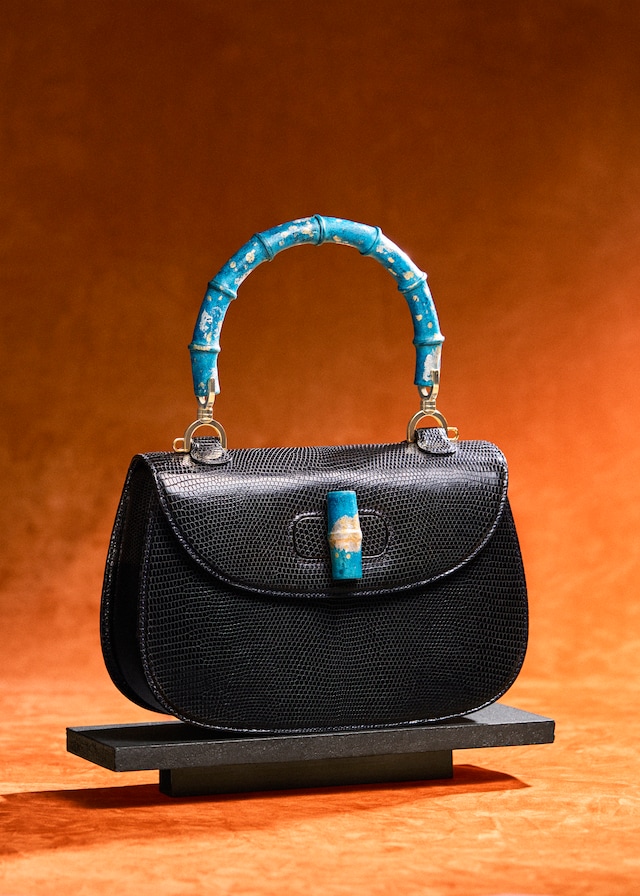 グッチ バンブー ショルダーバッグ 2023新作 gucci ハンドバッグ