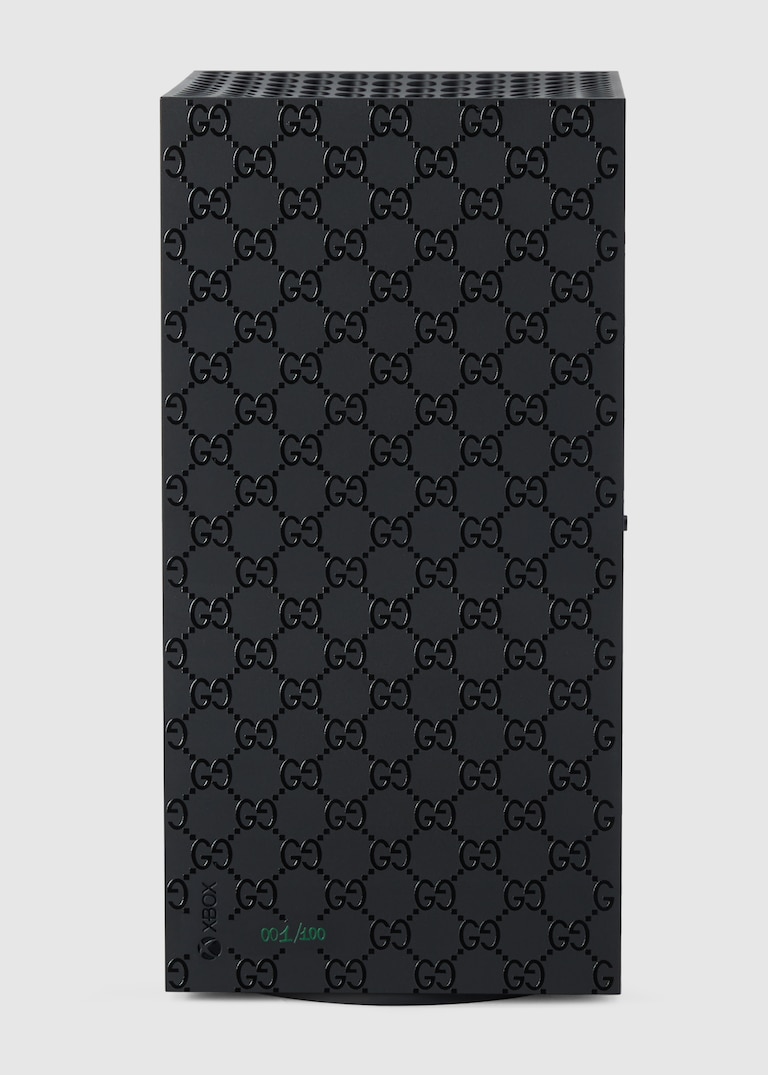 DiaryArticleSingle_XBOX-BY-GUCCI-2021-Console_001_Default.jpg