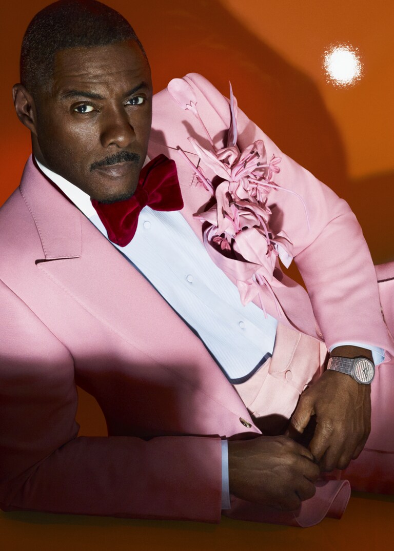 Jessica Chastain and Idris Elba showcase the GUCCI 25H timepiece collection. It’s Gucci Time
