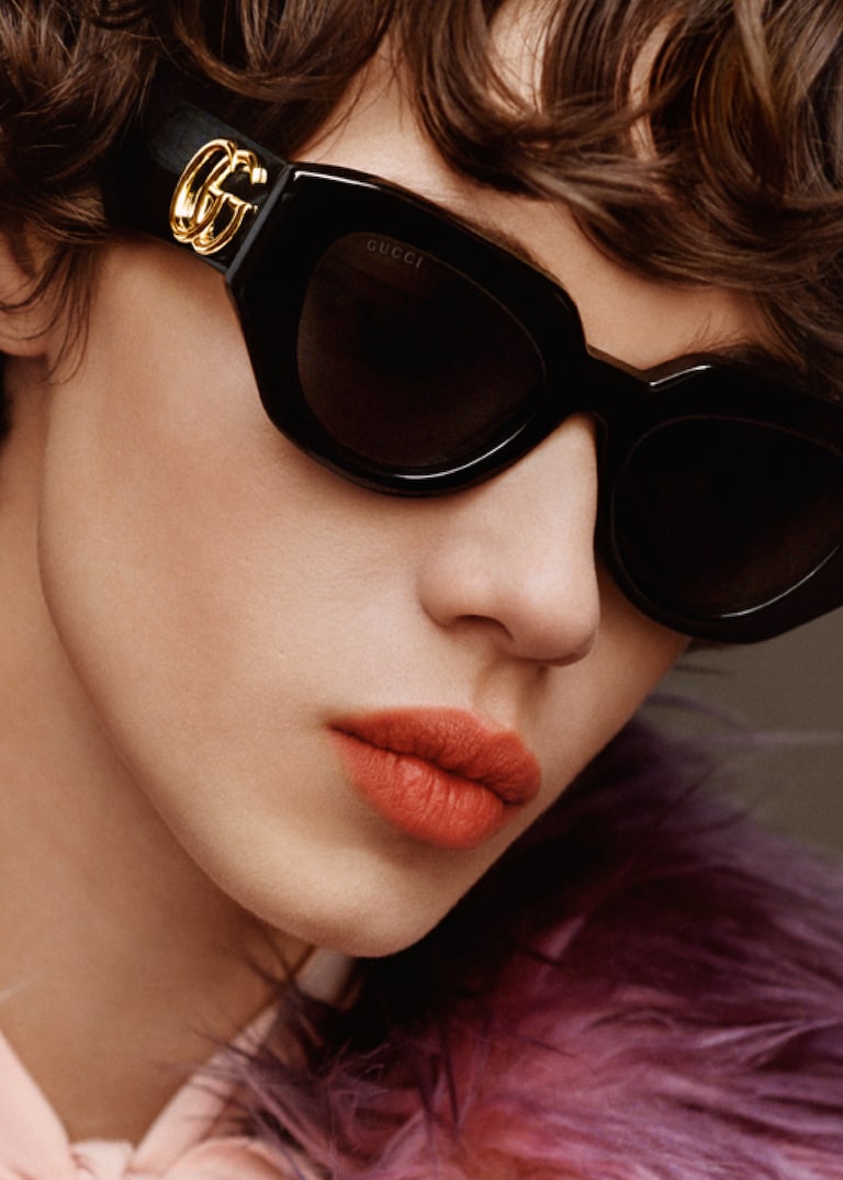 The House presents the Fall Winter 2023 Gucci Eyewear collection in a series of portraits.Emblematic Essentials