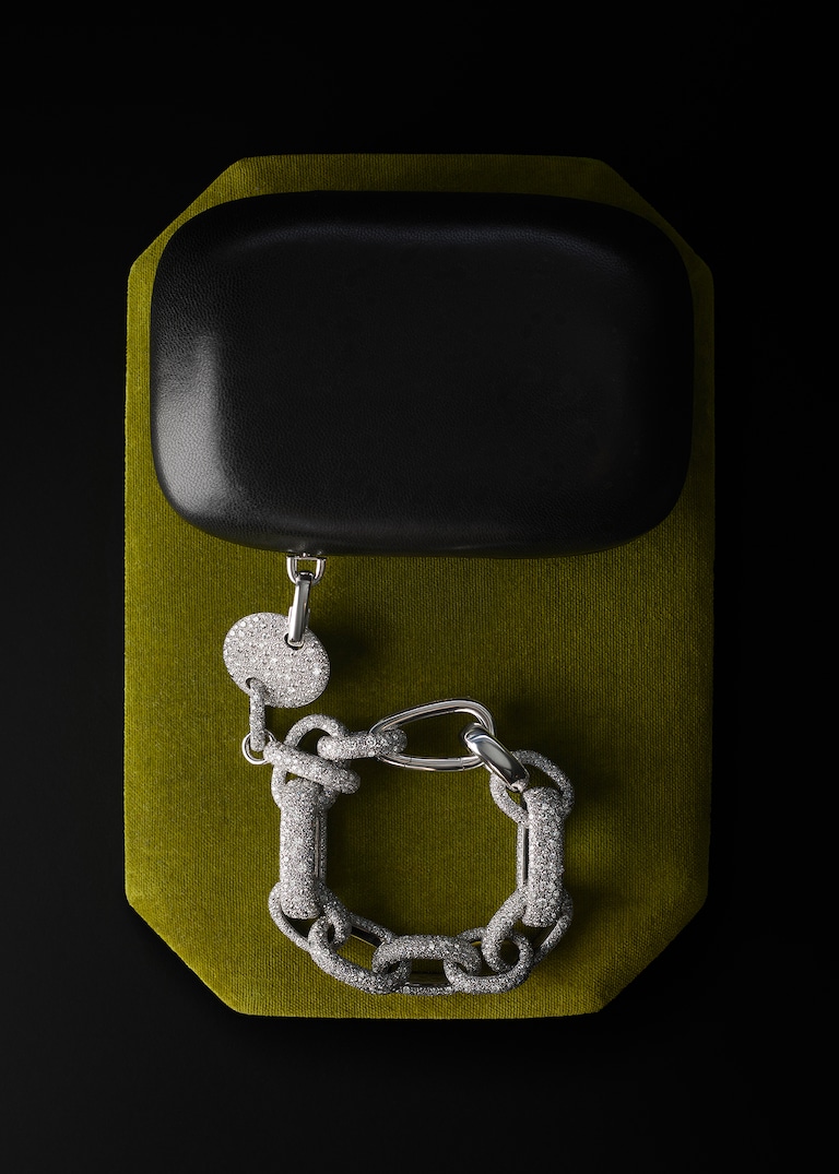 Das Haus präsentiert Monili, die neue High Jewelry Kollektion von Gucci und Pomellato. Gucci | Pomellato