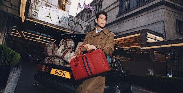 In the latest Gucci Valigeria campaign, Global Brand Ambassador Jungjae Lee  is captured at The Savoy hotel in London, where the story of the House  begins. - Gucci Stories