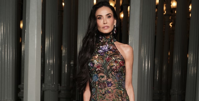 洋書　GLAMOUR　グラマー：コスチュームの魔法の世界 The 14th annual LACMA Art+Film Gala honoring artist Mary Corse and