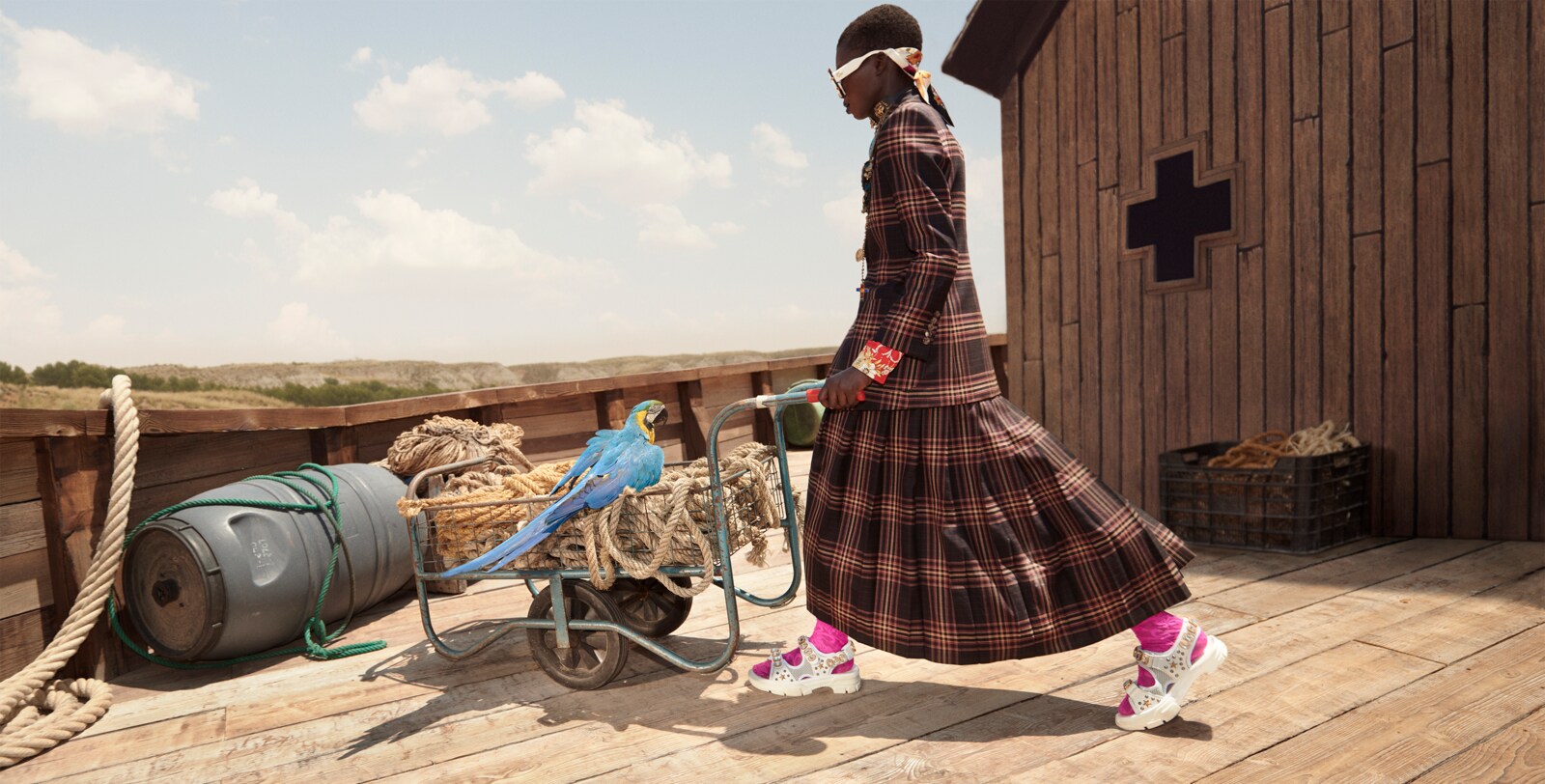 Gucci Gothic: the Cruise 2019 campaign features young farmer-punks in a surreal, mythological world.Gucci Gothic 