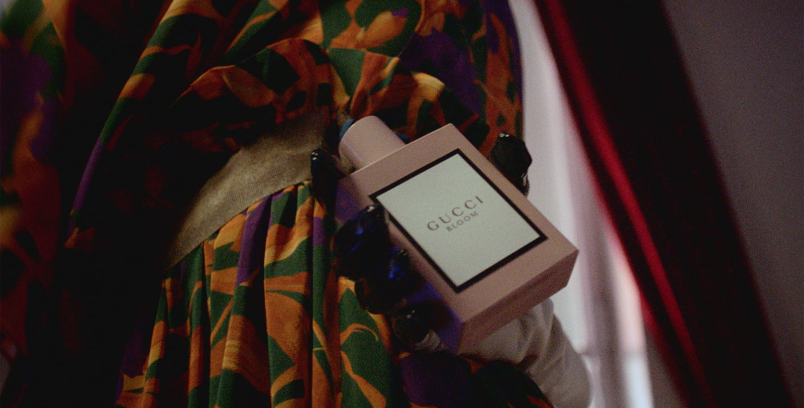 Dancer and choreographer Holly Blakey appears in ‘Growing Pains’ a series in collaboration with Dazed Beauty celebrating the trio of Gucci Bloom scents.Growing Pains with<br>Holly Blakey