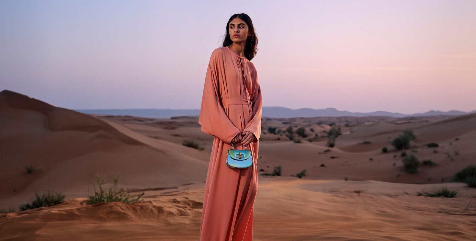 Set across a vibrant desert landscape, the House celebrates Ramadan with the Gucci Nojum campaign.Gucci Nojum