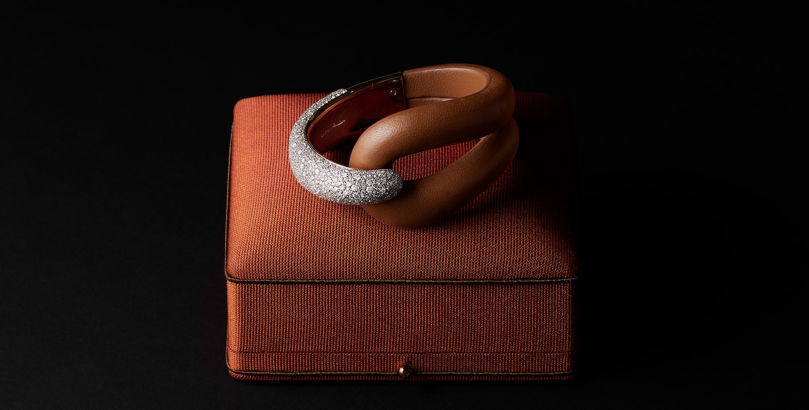 Das Haus präsentiert Monili, die neue High Jewelry Kollektion von Gucci und Pomellato. Gucci | Pomellato