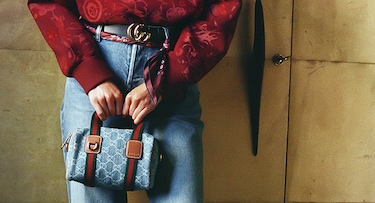 GUCCI グッチ　のベルトです。レディースです。 GUCCI グッチ レディース レザー ベルト 70 シルバー/ブラウン