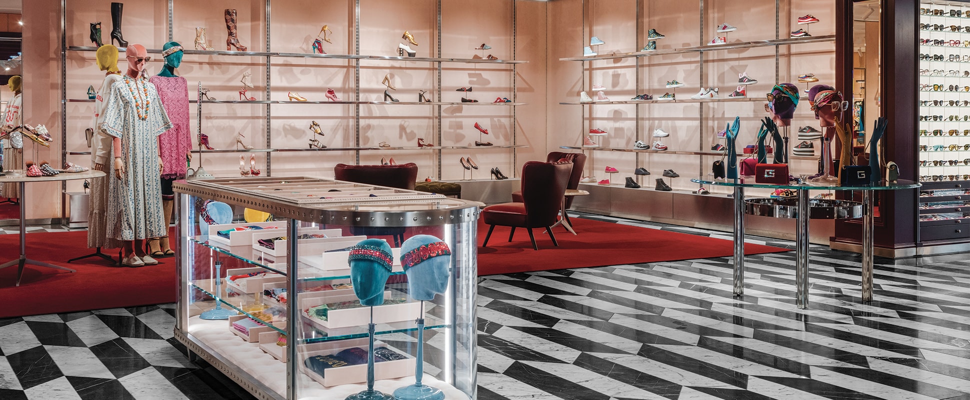 Woodbury Common Premium Outlets GUCCI® Store Central Valley