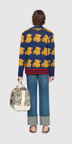 Look 52 Back Side