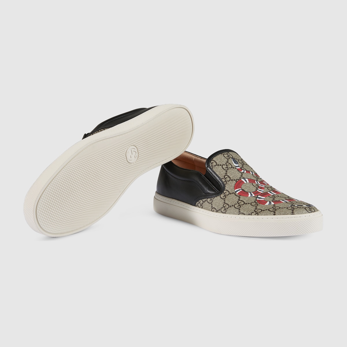 Gucci gg supreme slip on on sale