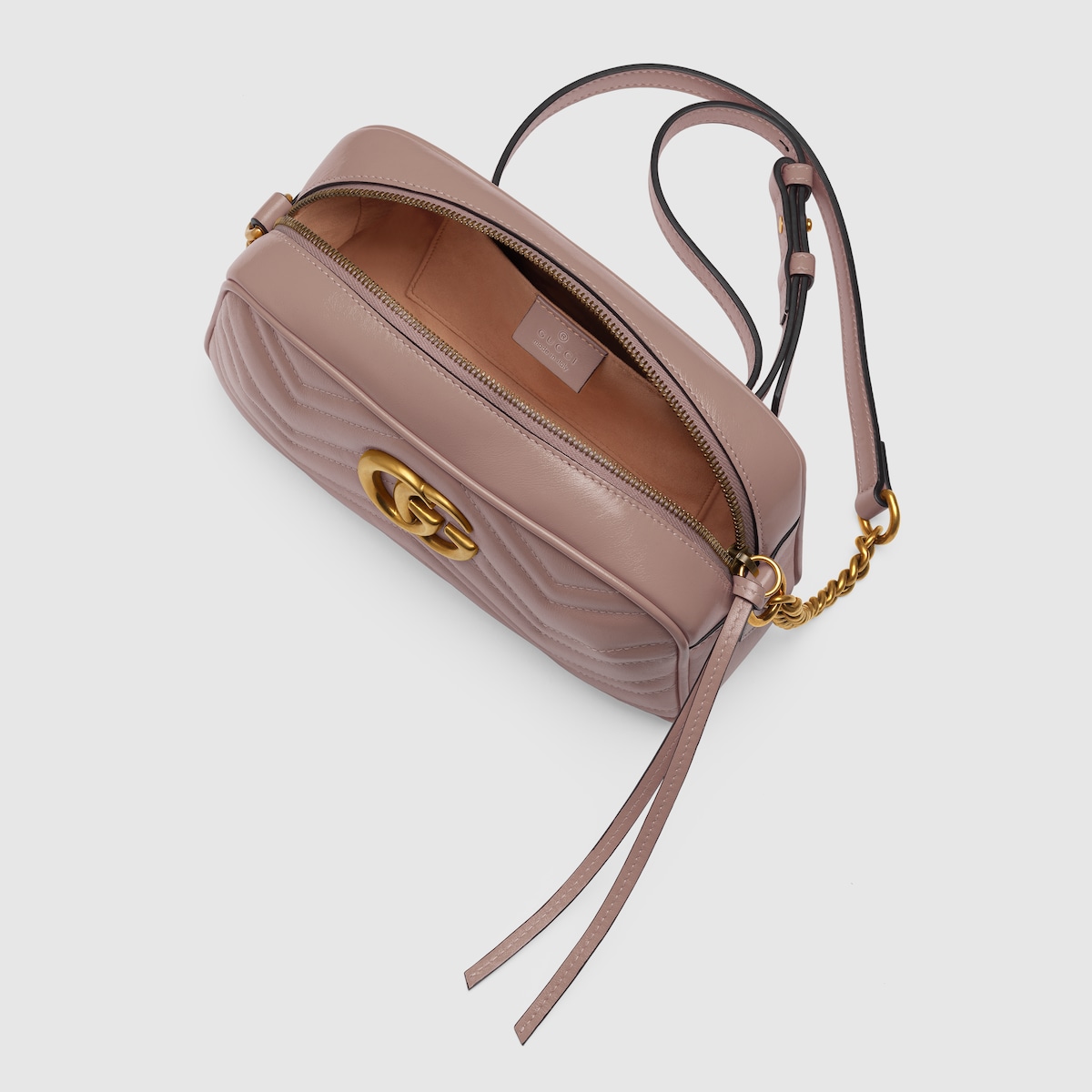 Kleine GG Marmont Schultertasche aus Matelassé in blassrosa  