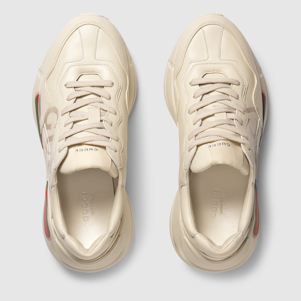 Sneaker de piel con logotipo Gucci Rhyton para mujer inpiel de marfil