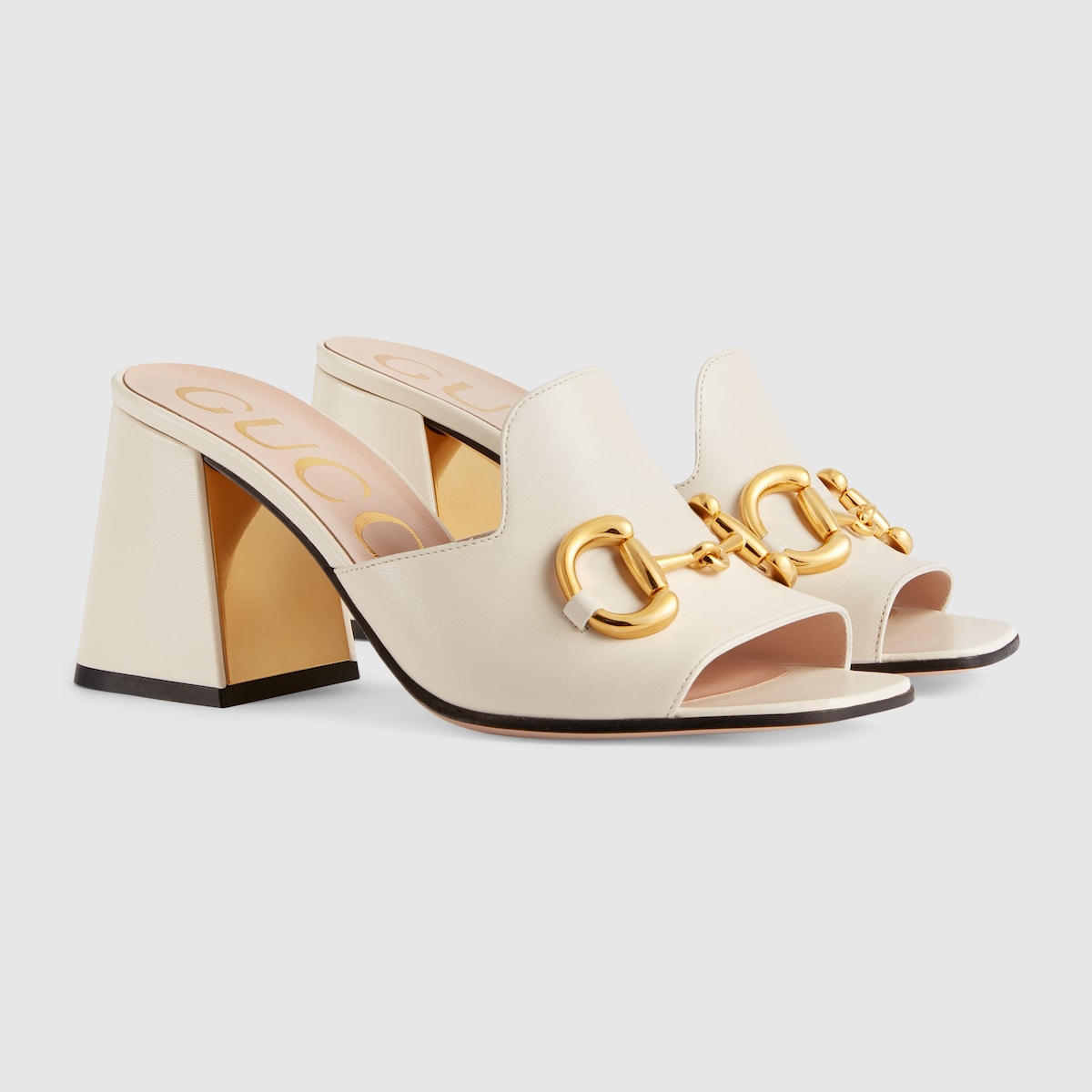 Womens white 2025 gucci slides