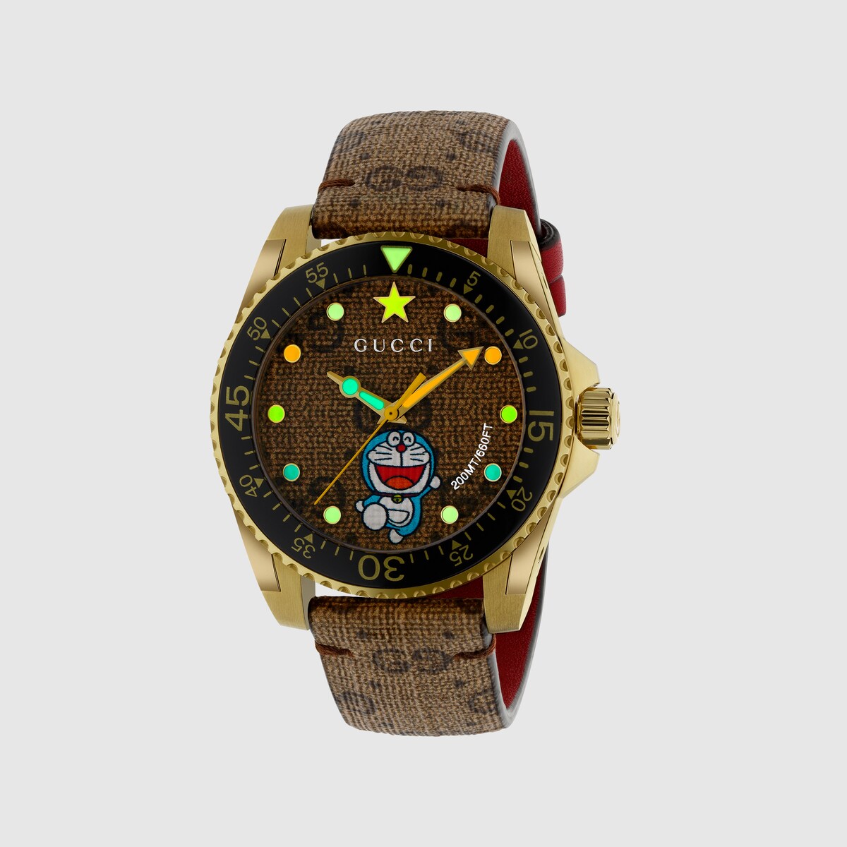 金色PVDDoraemon x Gucci联名系列Dive腕表| GUCCI® 香港