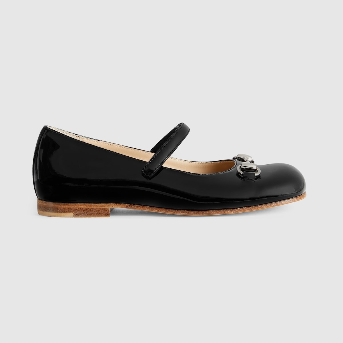 Gucci flat new arrivals black shoes