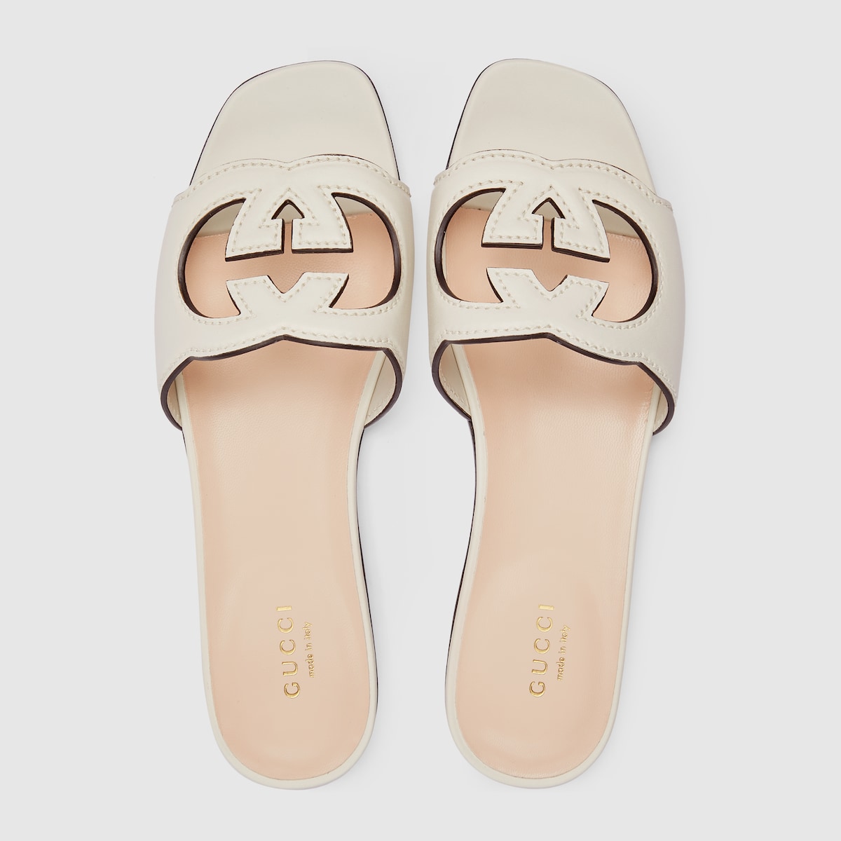 Women's slide sandal with Interlocking G in white leather