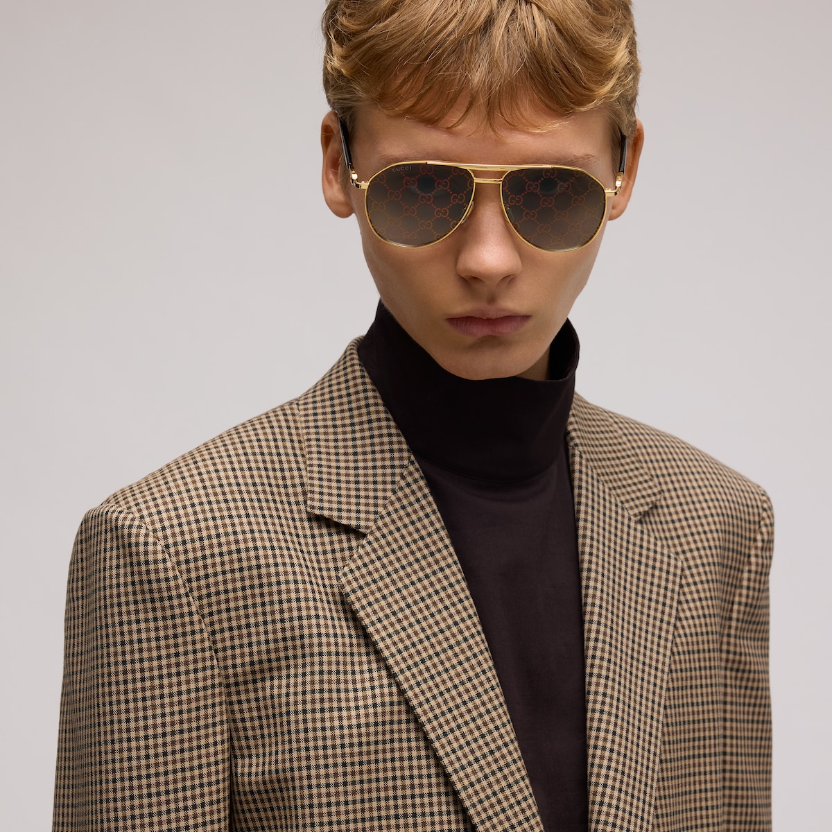 Aviator frame sunglasses in silver - thumbnail 9