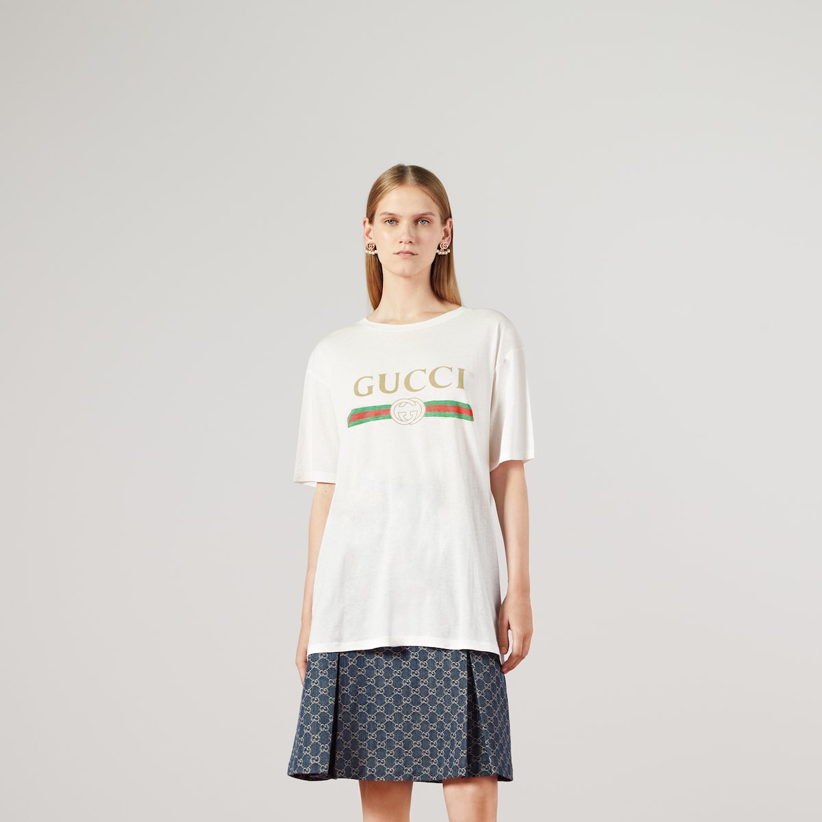 Oversize T-shirt with Gucci logo in white cotton jersey