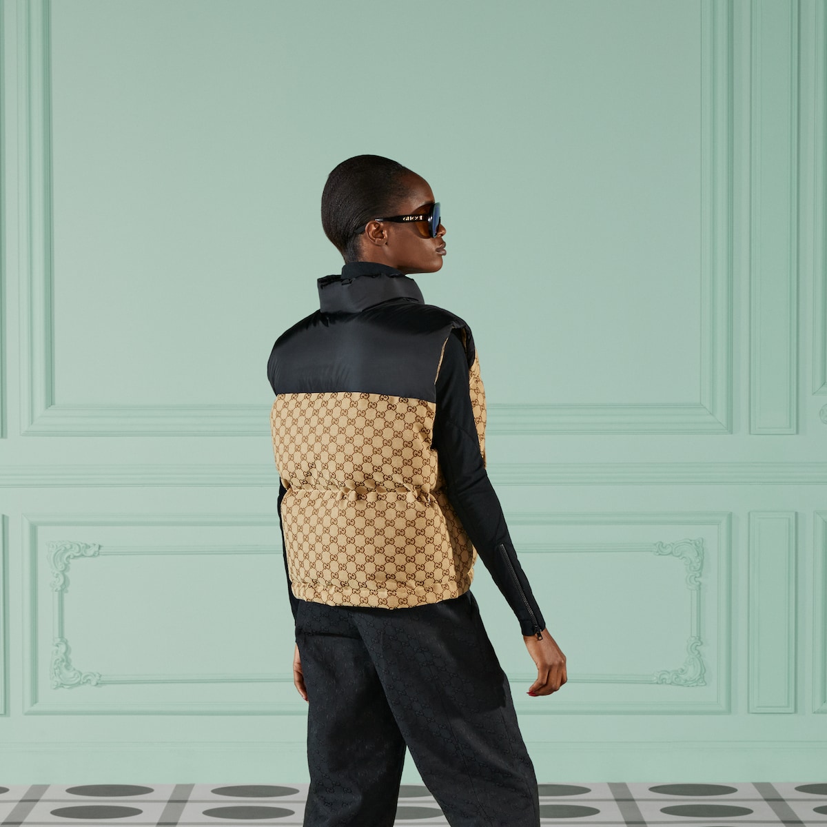【送料&関税込】Gucci Embroidered Cotton Vest Gucci Embroidered Cotton Vest | italist