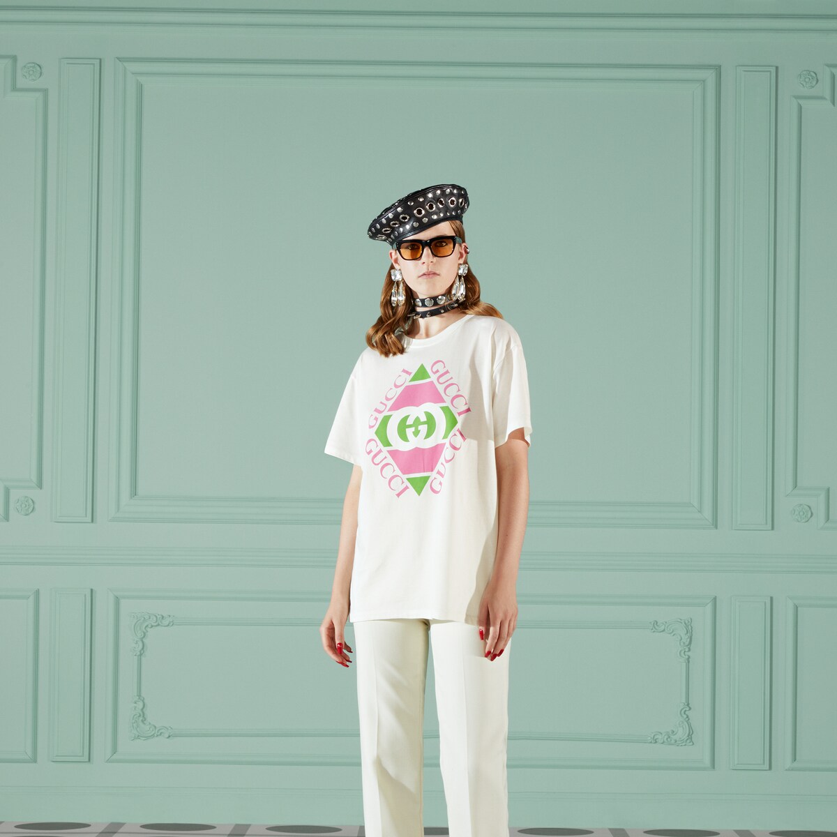 Vintage gucci sales logo t shirt