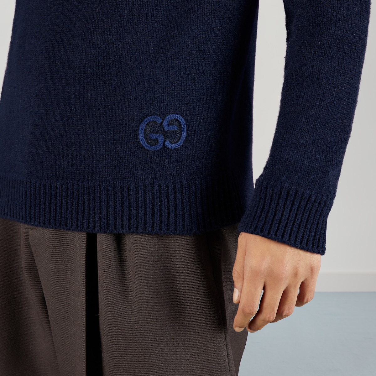 Cashmere knit turtleneck sweater