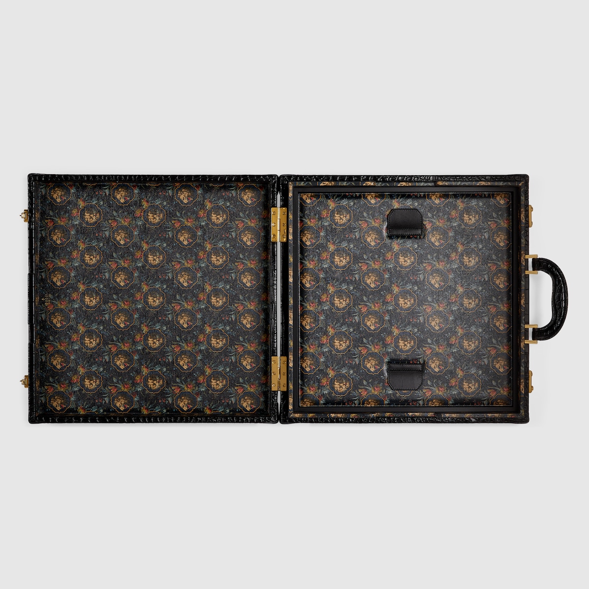 美品 GUCCI クロコダイル本革 ミラー付きポーチ 美品 GUCCI クロコダイル本革 ミラー付きポーチ