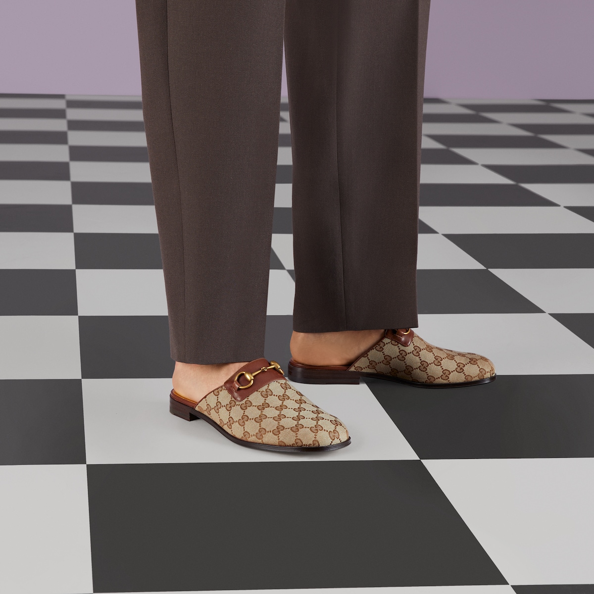 Gucci canvas slippers outlet