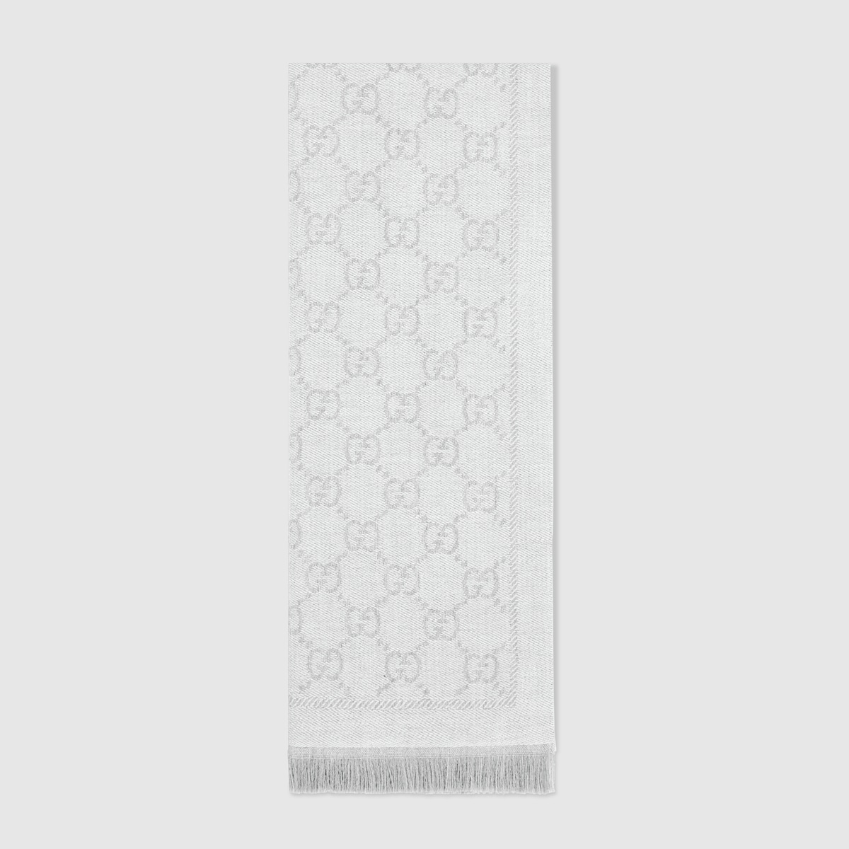 スカーフ GUCCI Woman Scarf White 8092263GC46 9063 GG jacquard knitted scarf in silver | GUCCI® US