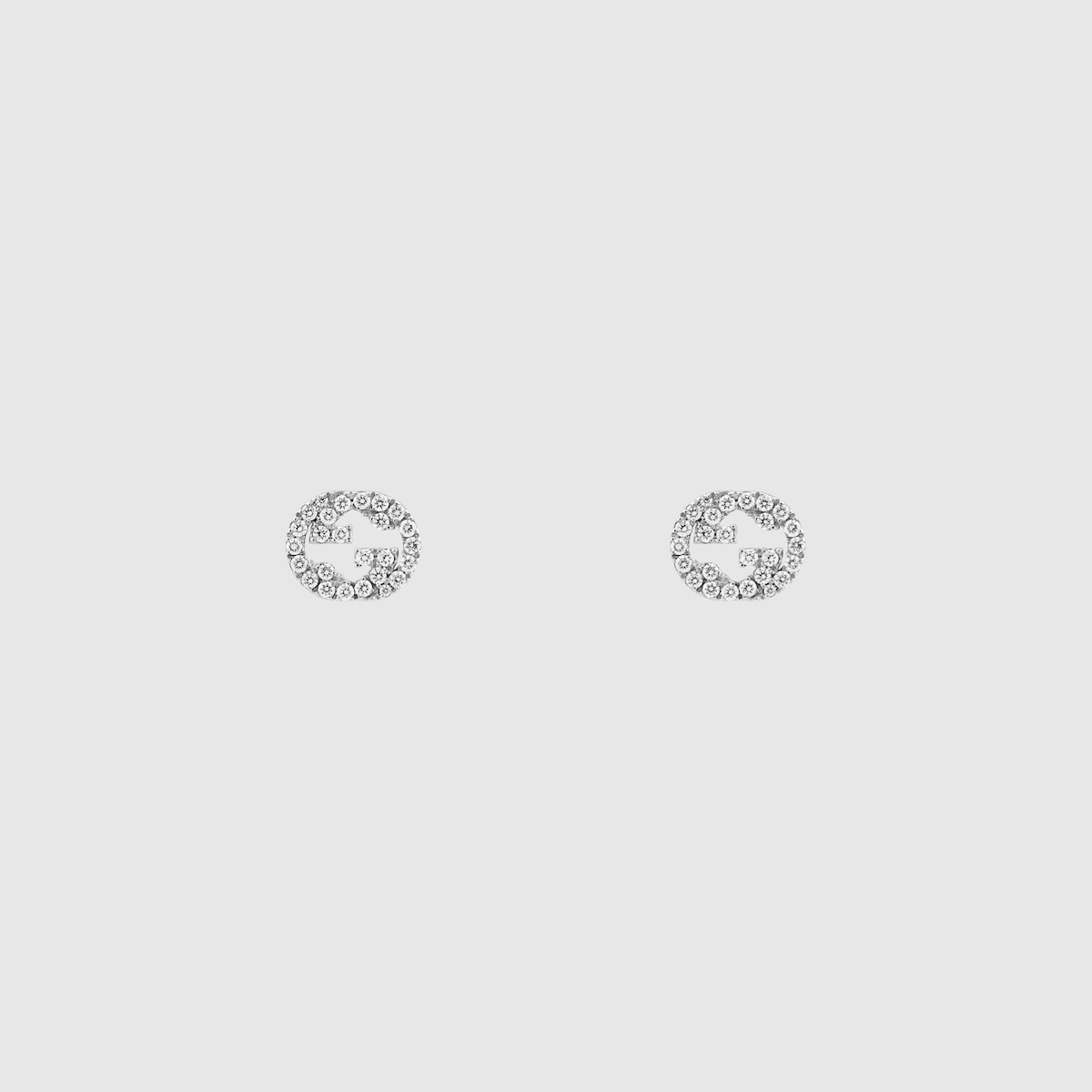 ゆゆ Gucci Interlocking studs with diamonds in 18k white gold