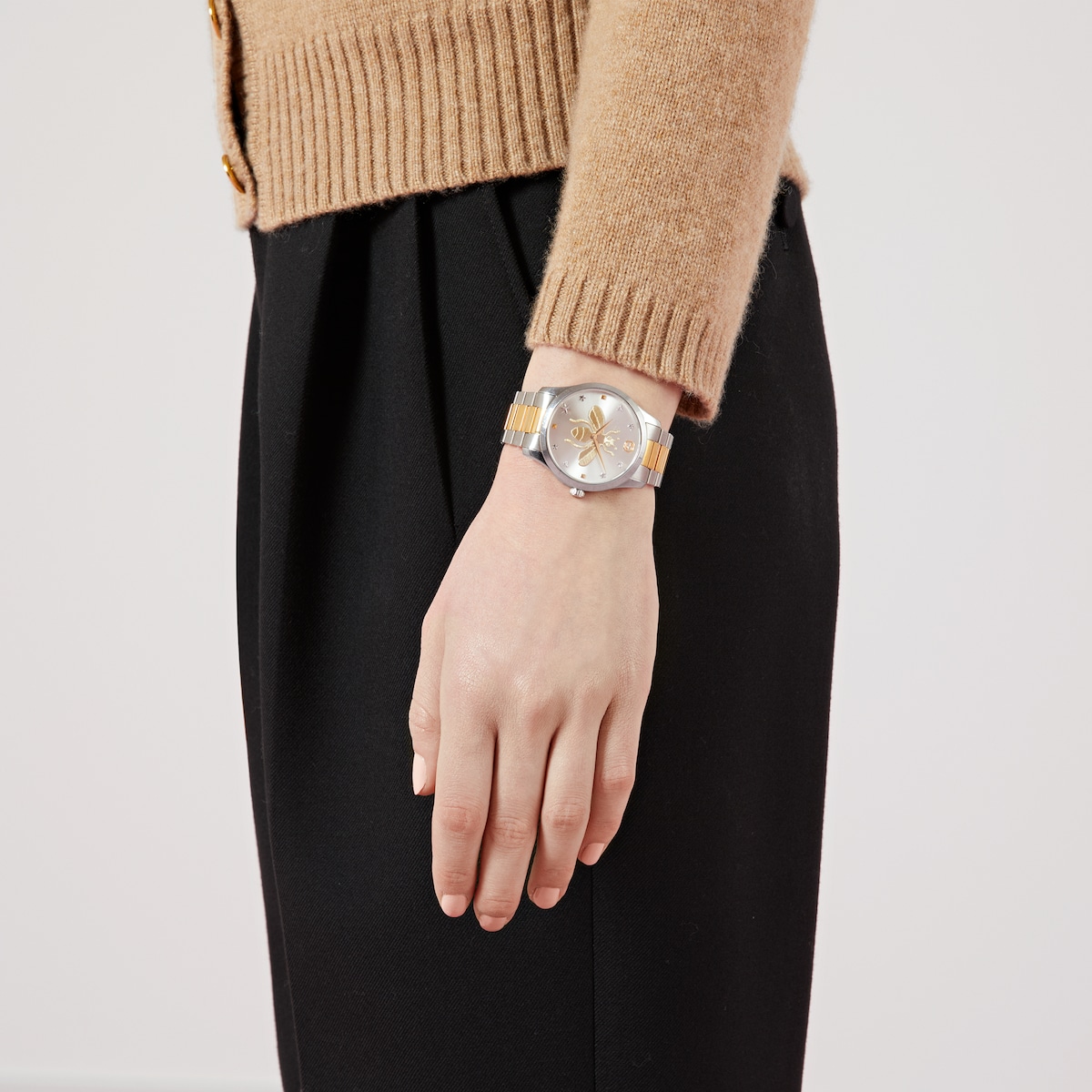 G-Timeless Uhr, 38 mm in Stahl/gelbgoldenes PVD | GUCCI® DE