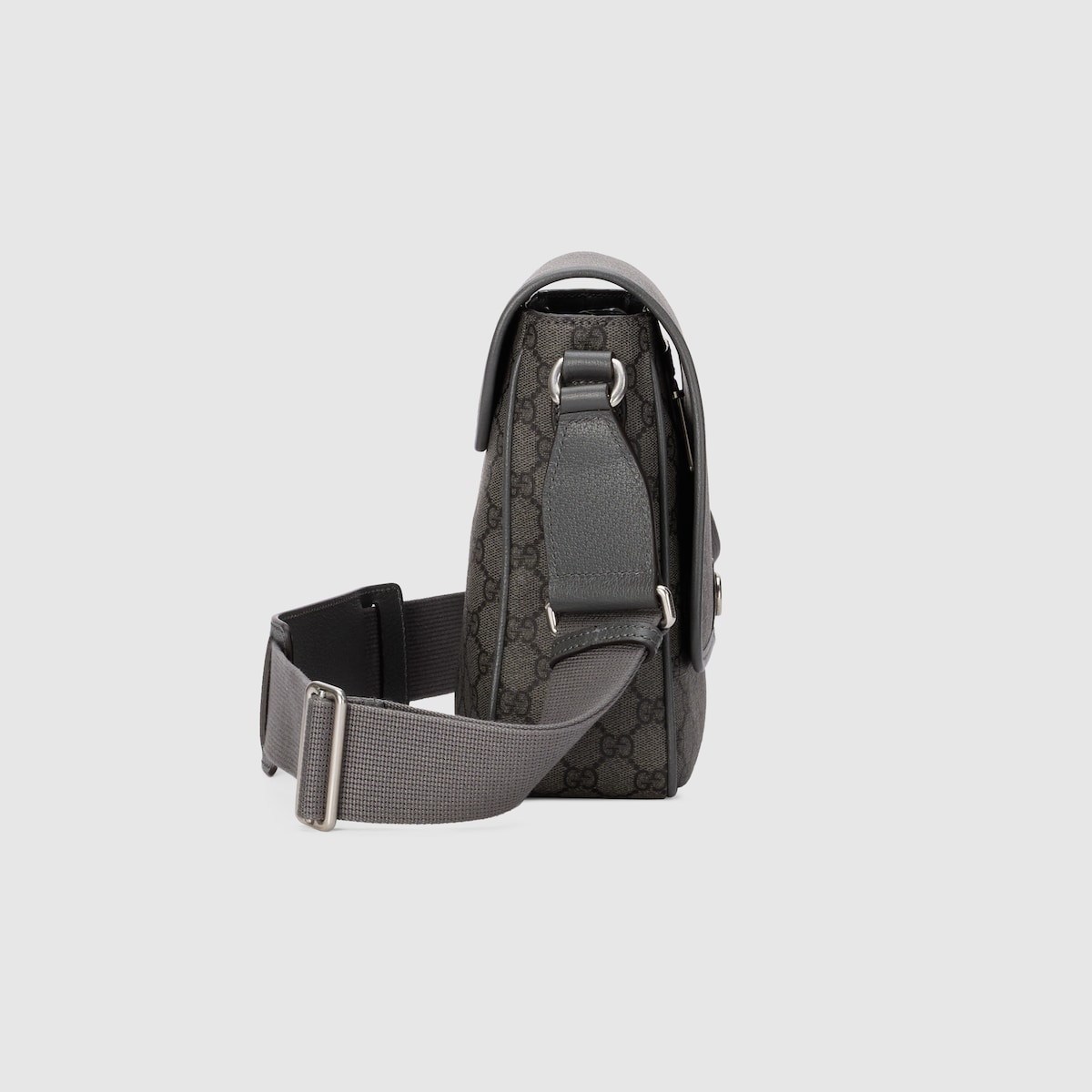 Ophidia medium messenger bag in grey and black GG Supreme