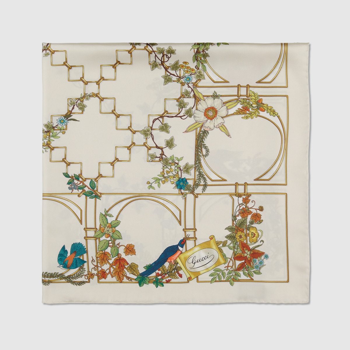 Printed silk twill carré in ivory and multicolor | GUCCI® US