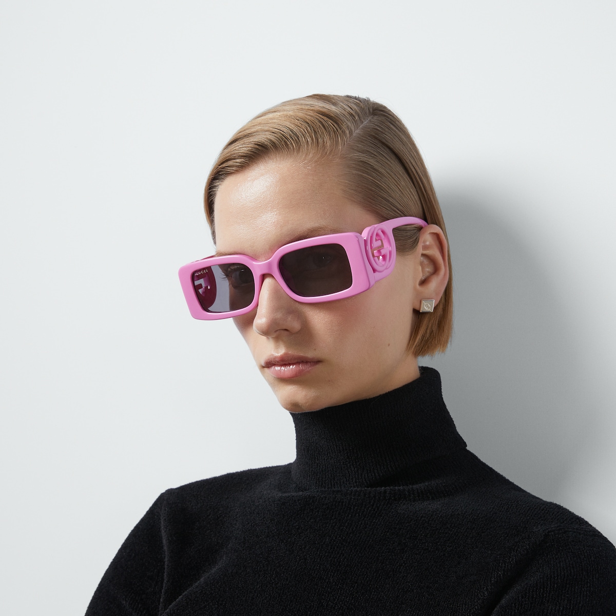 Rectangular frame sunglasses in pink GUCCI US