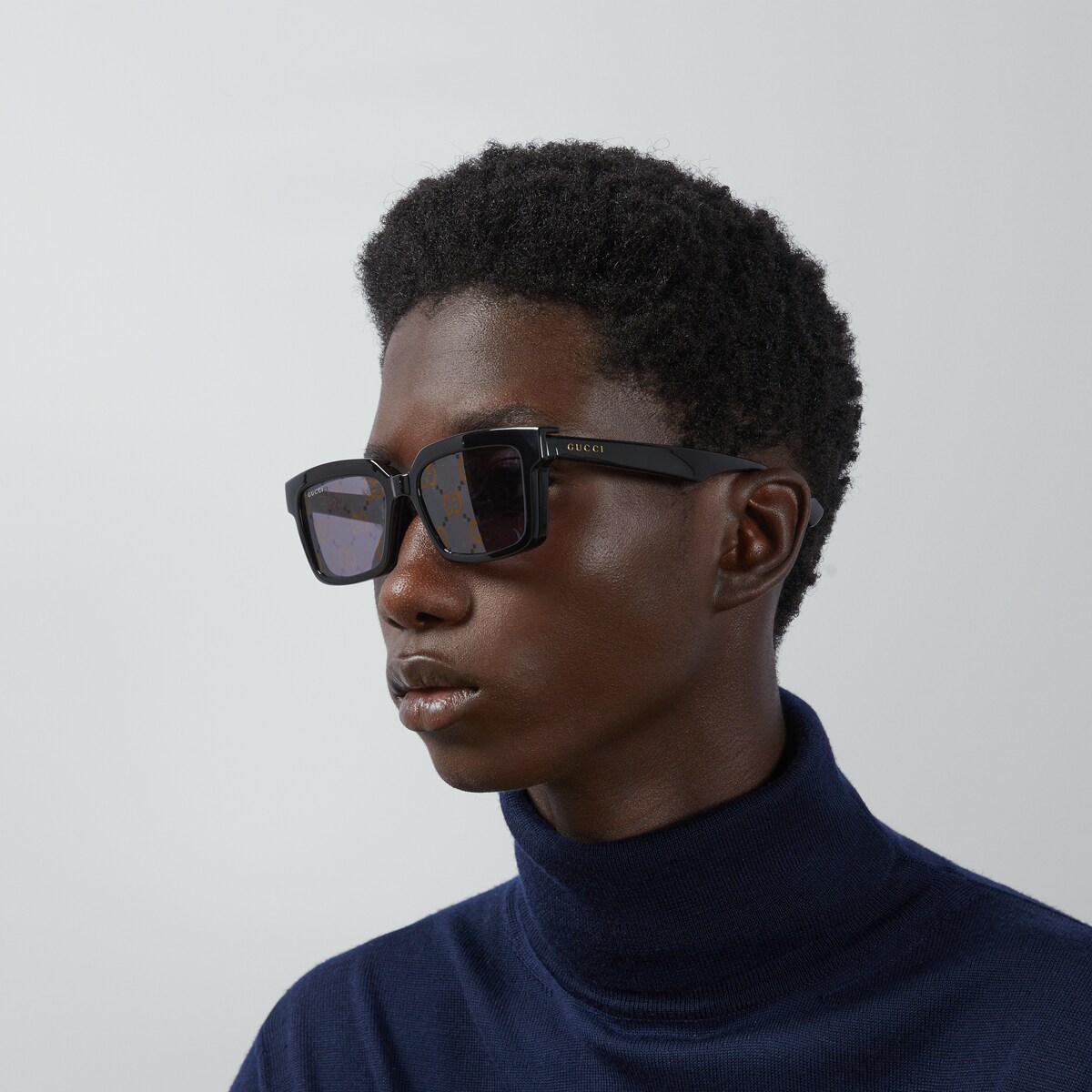 Square sunglasses with clip-on in black | GUCCI® SG